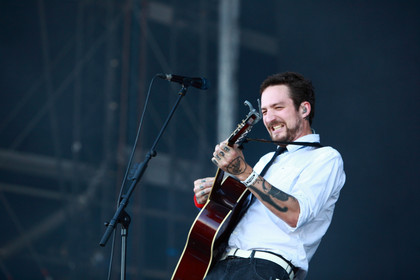 Abwechslung - Fotos: Frank Turner and the Sleeping Souls live bei Rock am Ring 2015 in Mendig 